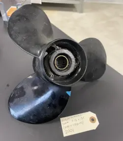 Blue Perfomance 11 1/2 X 13P til Suzuki 60HK